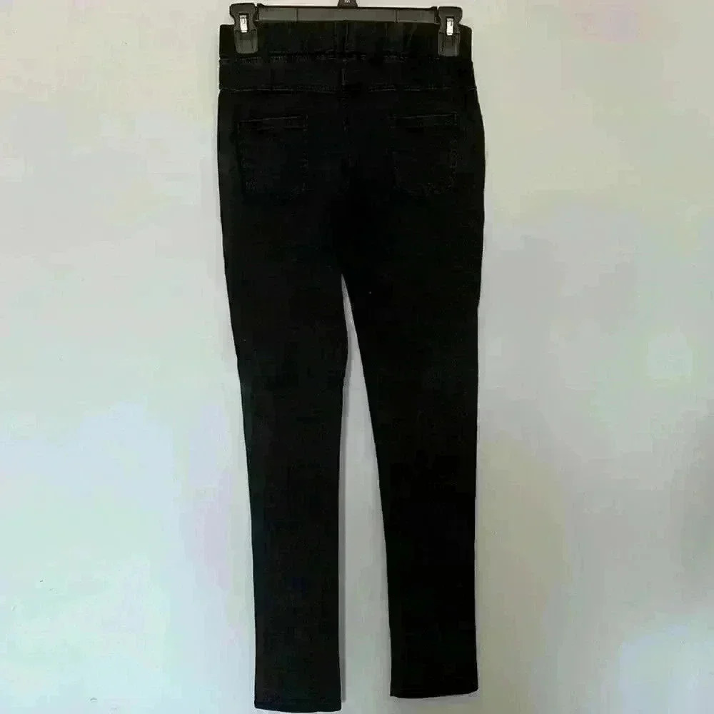 Floral Crochet Black Distressed Jegging - Picture 4 of 4